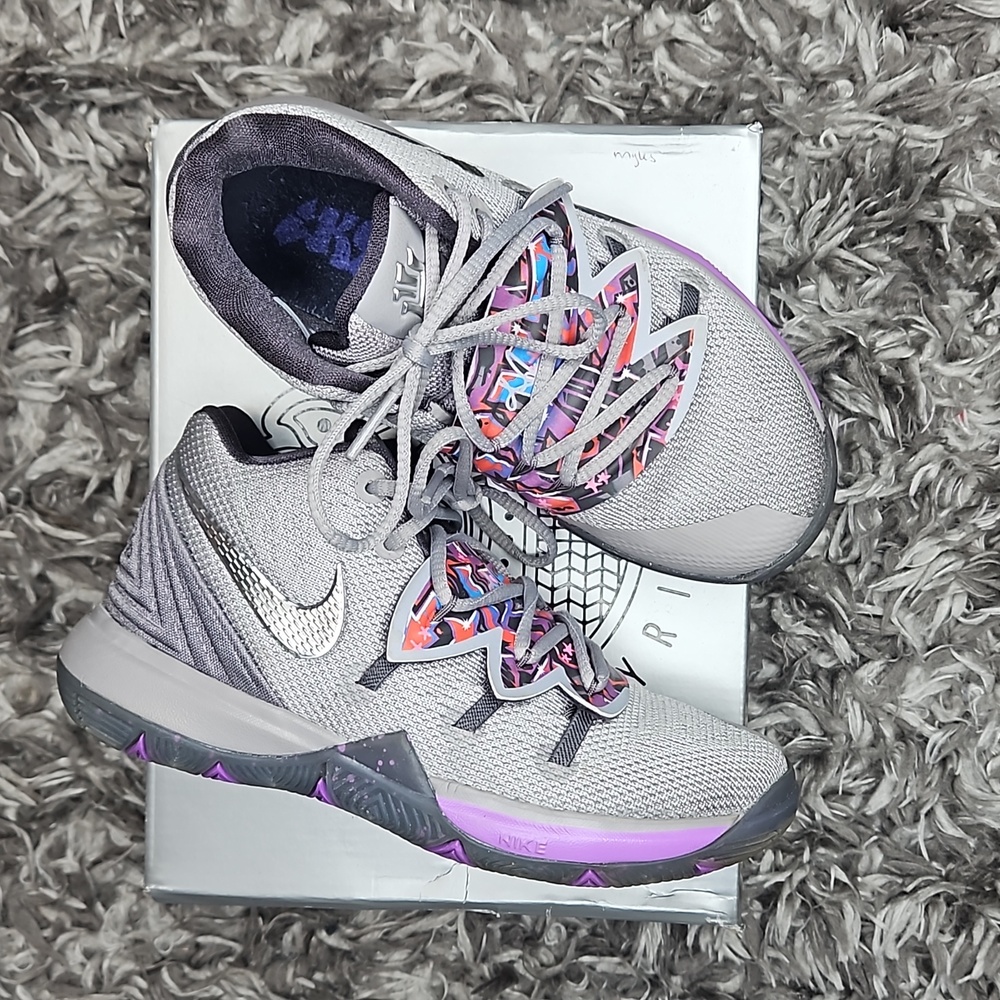 Little boys basketball Kyrie sneakers